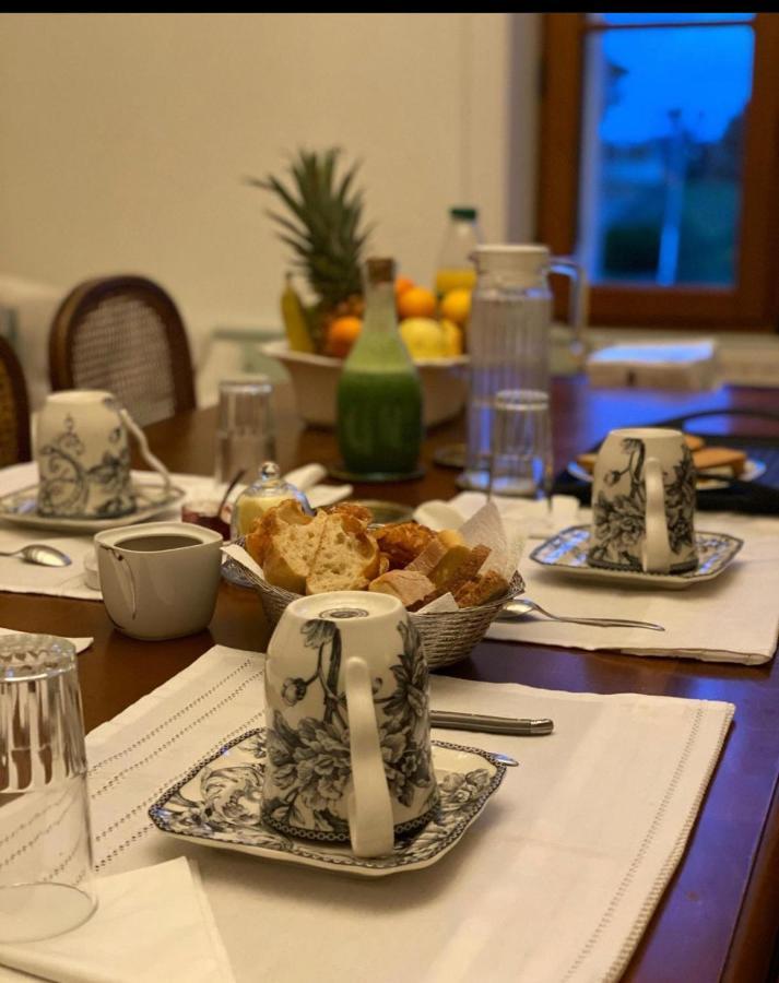 La Maladrie Bed & Breakfast Vouzailles Екстериор снимка